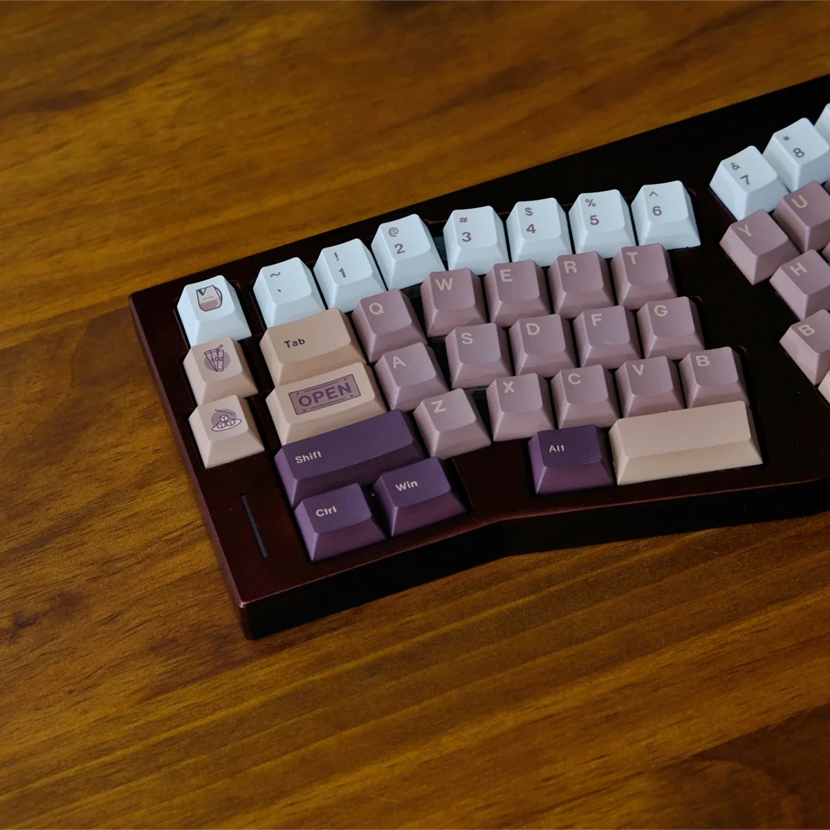 

Coffee PBT Original Height, Sublimation, Mechanical Keyboard Cap Wooting Drunk Deer, Rain 75