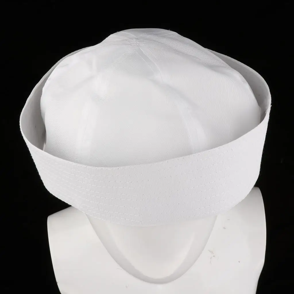 

Umbilical cap for matriculation costumes made of cotton in white