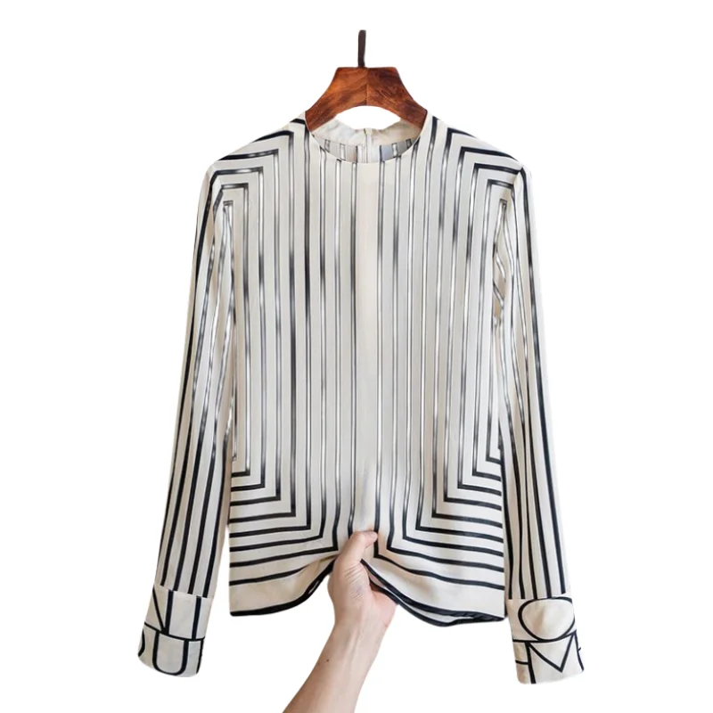 2024 Spring and Autumn Commuting Minimalist Chic Loose Blouse Long Sleeve Round Neck Printed Splicing Striped Women\'s Shirt Top