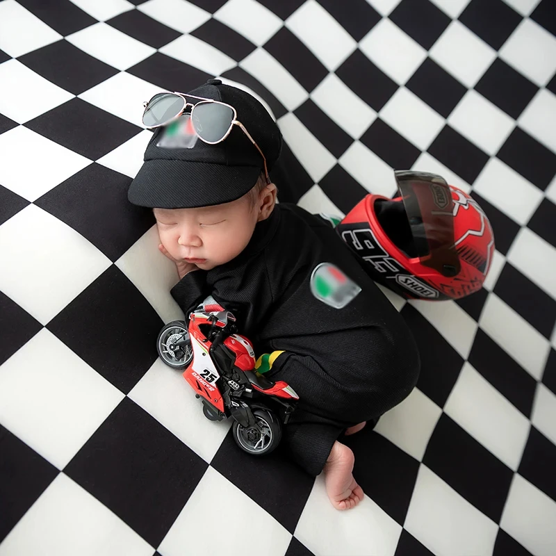 0-2 Months Baby Photography Outfit Cool Motorcycle Clothing Sunglasses Helmet Props Newborn Jumpsuit Studio Photo Accessories