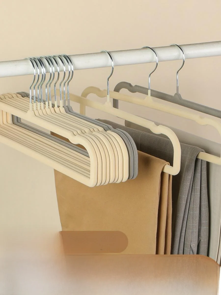 

Новые многофункциональные велюровые вешалки для одежды для взрослых, бесшовные, противоскользящие, для хранения в шкафу, пластиковые...