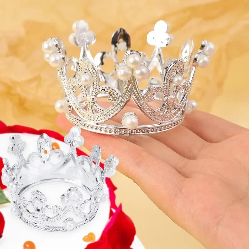 30/1Pcs Mini Crown Cake Decoration Gold Silver Pearl Tiara Crowns for Children Hair Ornaments DIY Cake Topper Wedding Decoration