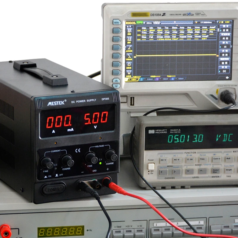 Verstelbare Dc Voeding Met Algehele Output Anti-Burn Bescherming Hoge Stabiliteit Output 30V 5a Dp305 Schakelende Voeding