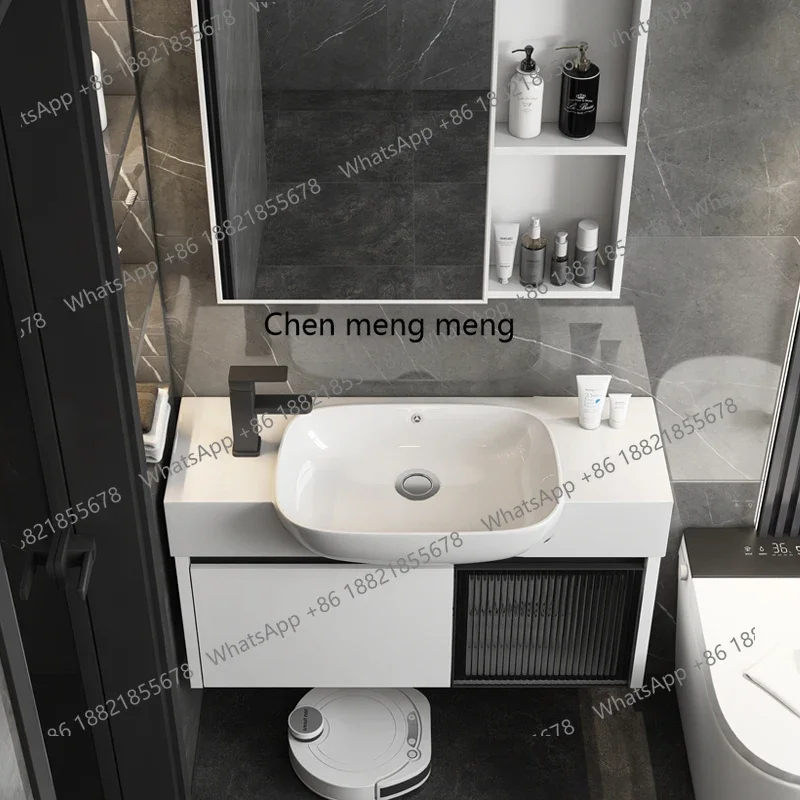 X  Extremely narrow glass doors, bathroom cabinets, toilets, combined with countertops and washbasins