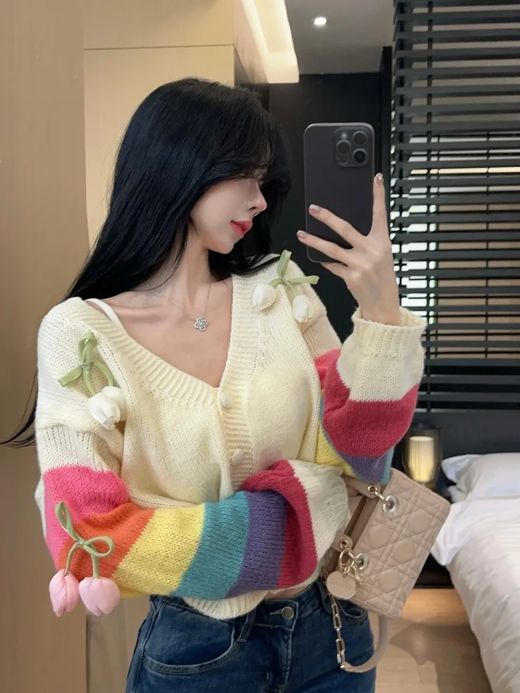 

Sweet Style Knitted Short Open Cardigan Women's Loose Fit Floral 3D Design Autumn Top for Petite Ladies Casual Sweetness