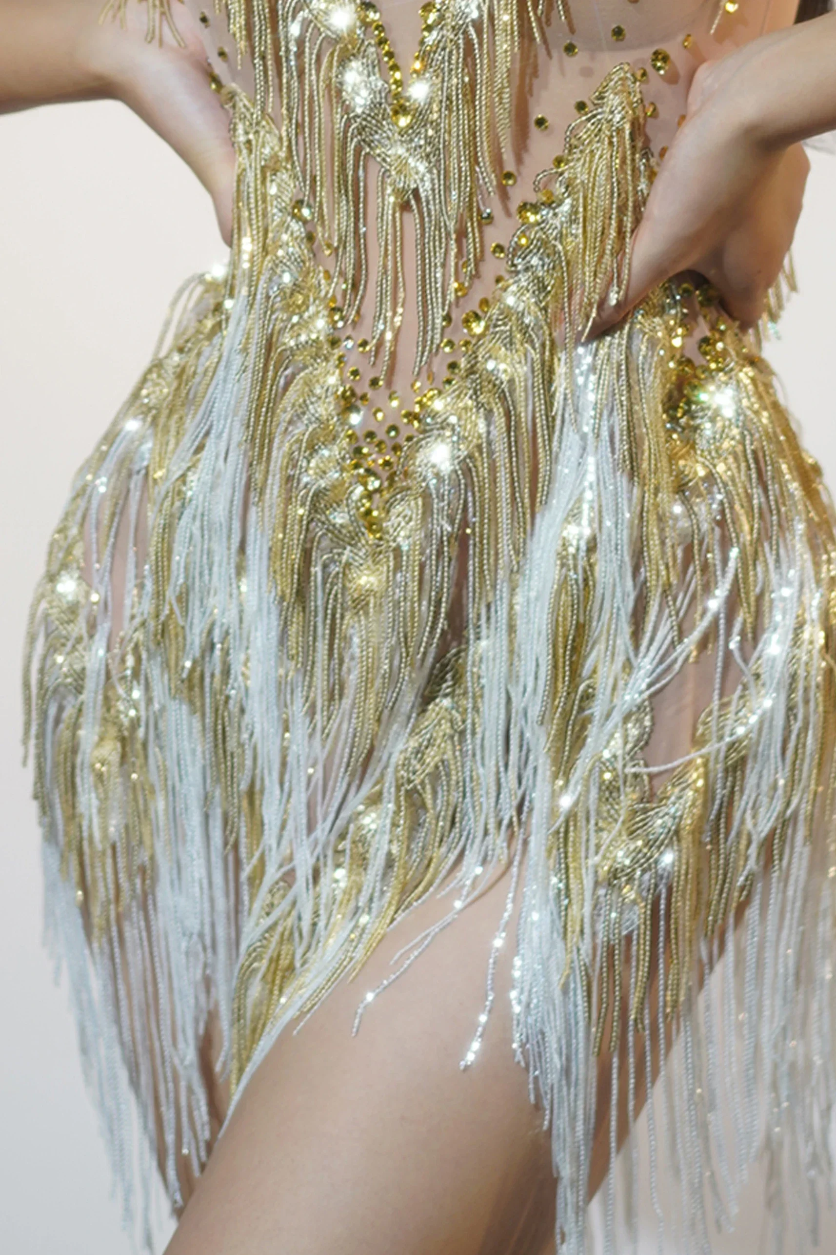 Luxurious Rhinestone Tassel Sexy Women\'s Short Bodycon Latino Dance Dress Summer Bar Sleeveless Performance Evening Dress
