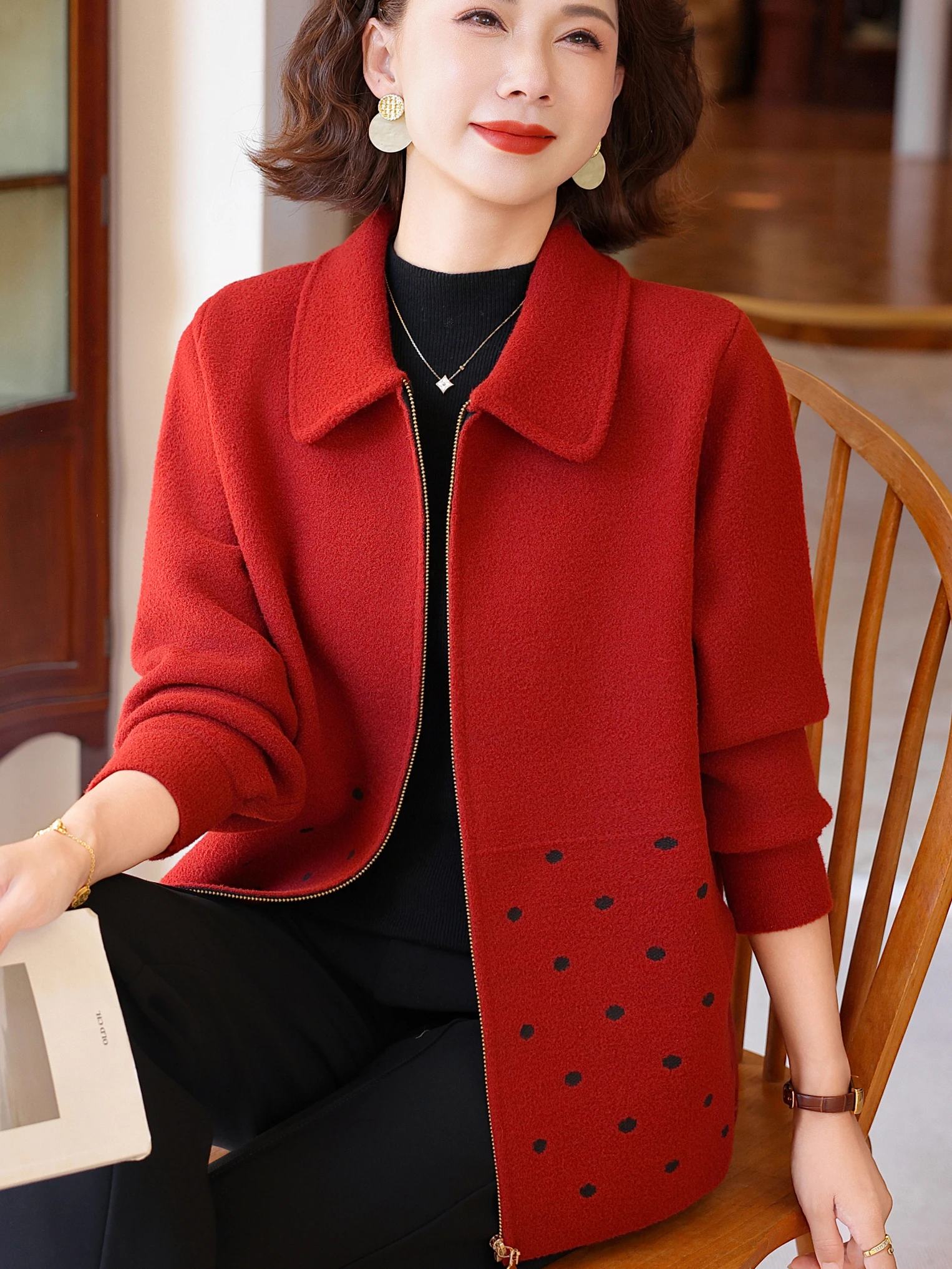 

Модный бархатный кардиган на молнии для женщин среднего возраста, весенне-осенне-зимнее пальто-комбинация с отложным воротником