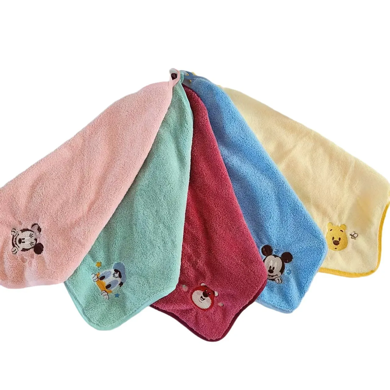Miniso toalha quadrada bordada dos desenhos animados coral veludo toalha infantil absorver água macia de secagem rápida toalha de mão para limpar o rosto