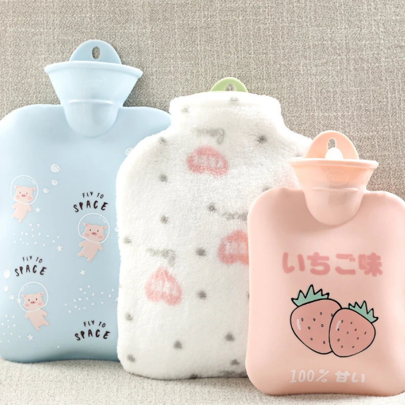 Cute Mini Shrinking Hand Warmer Pvc Water Filling Cartoon Hot Water Bag Plush Cloth Office Household Rubber Water Warmer New