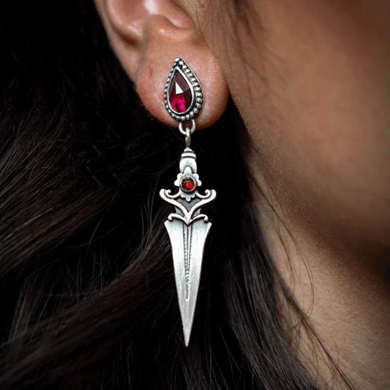 Vintage Medieval Gothic Sword Drop Earrings For Waterdrop Women Red Stone Dangle Earring Piercing Ear Halloween Accessories