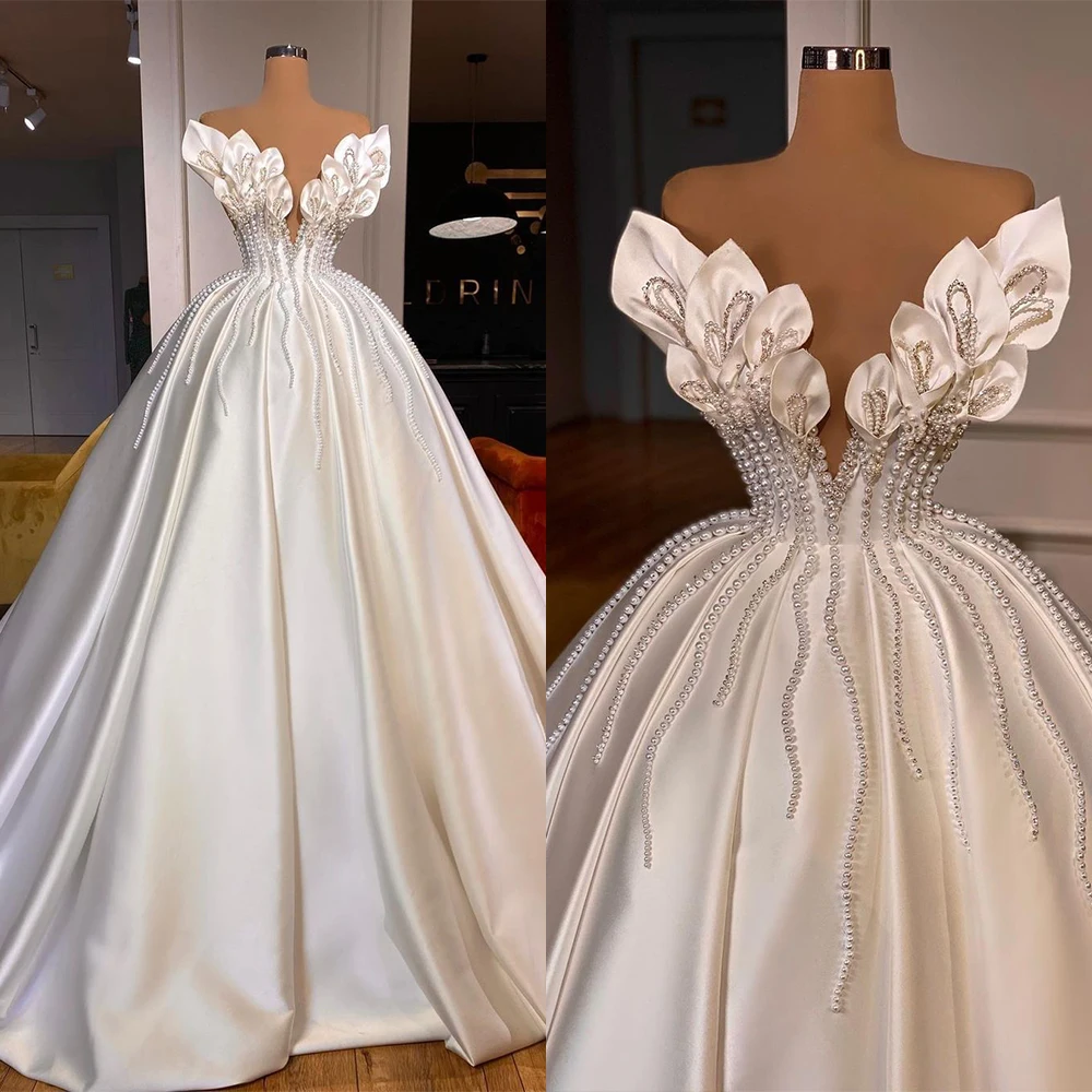 Graceful Pearls Ball Gowns Handmade Flowers Ruffles Wedding Dress Custom Made Beaded Sleeveless Vestido de novia