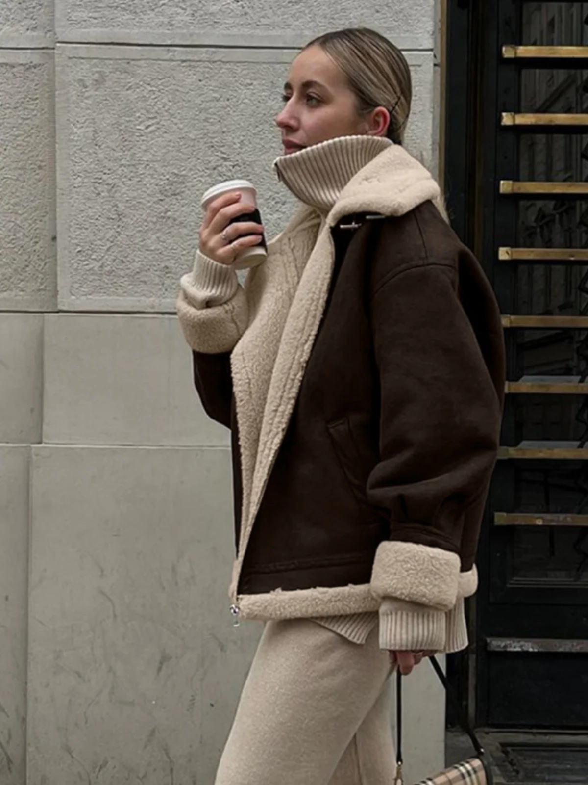 따뜻한 빈티지 램스페이스 자켓 스웨이드 벨벳 코트 양가죽 따뜻한 레트로 자켓 스트리트 스타일 루즈핏 두꺼운 가을 코트