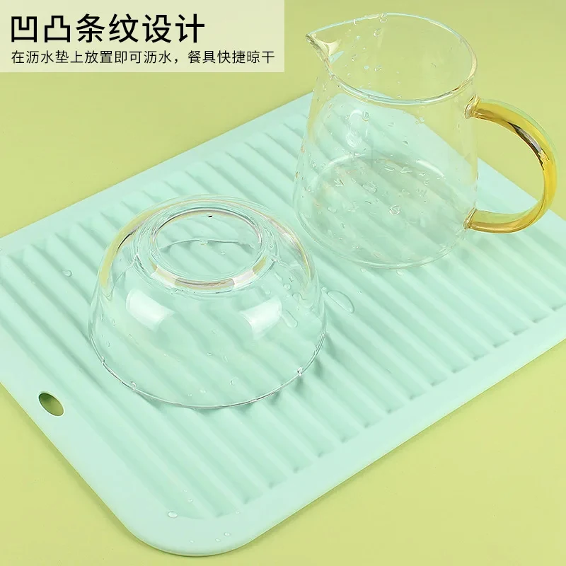 Cross Border In Stock Silicone Heat Resistant Draining Mat Anti Scald Rectangular Pot Rack Mat Insulation Placemat for Cups