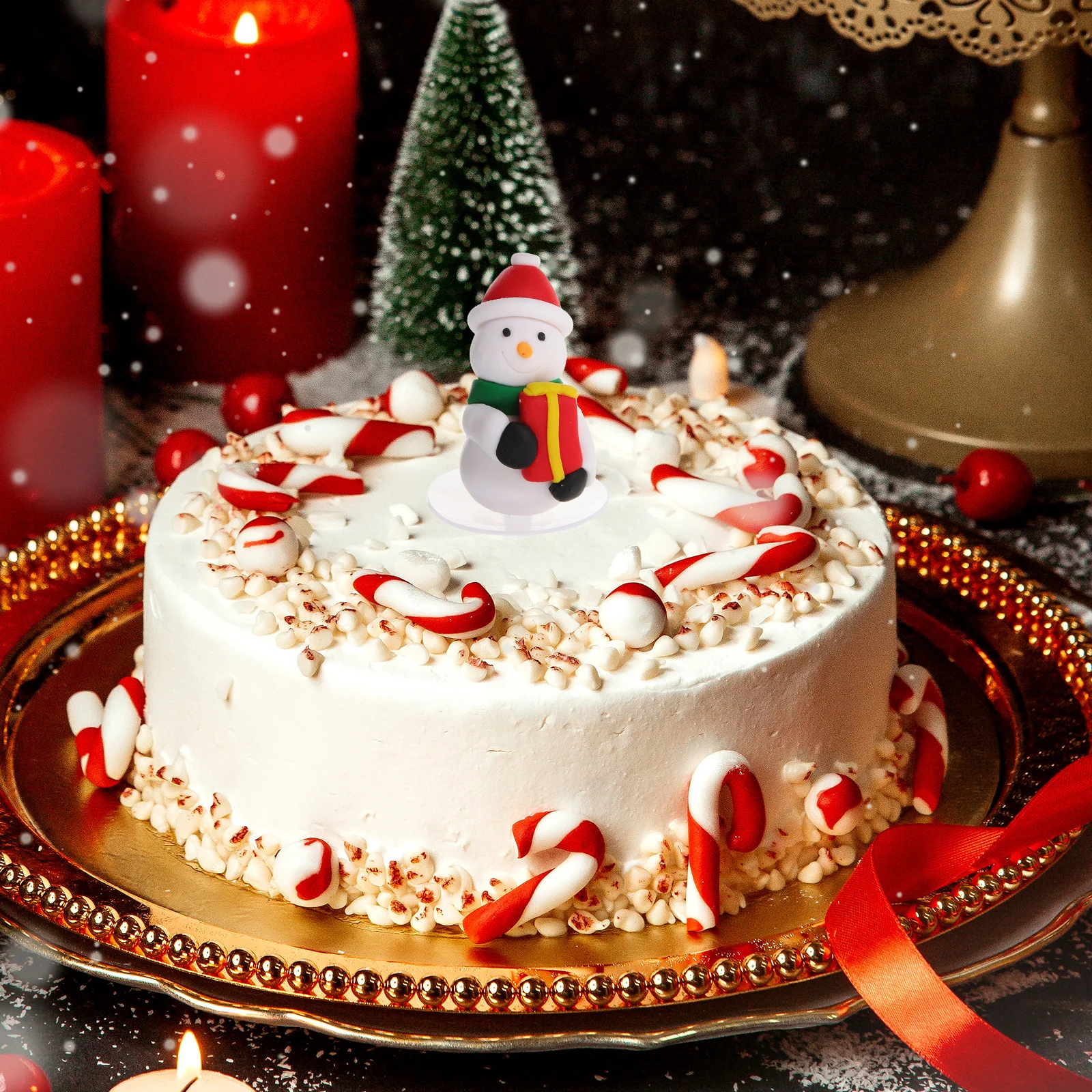 

2Pcs Polymer Clay Christmas Cake Toppers Santa Designs Cake Decoration Cupcake Dessert Ornaments Desktop Ornaments Birthday