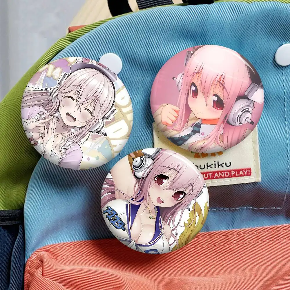 Cute s-SUPER SONICO Customizable Soft Button Pin For Women Creative Jewelry Funny Badge Cartoon Lover Hat