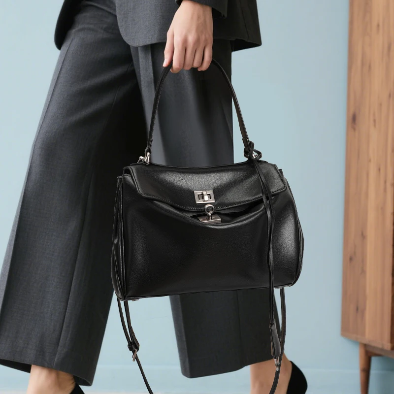 

Genuine cowhide leather women's handbag, single-shoulder crossbody flap with button, large-capacity hobo bag