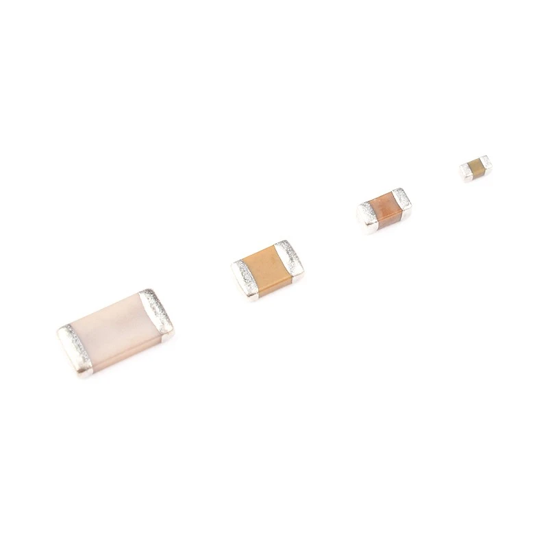 50pcs SMD 0805 0603 0402 1206 Chip Capacitors 5.6/6.8/8.2/10/15/20/22/27NF 103