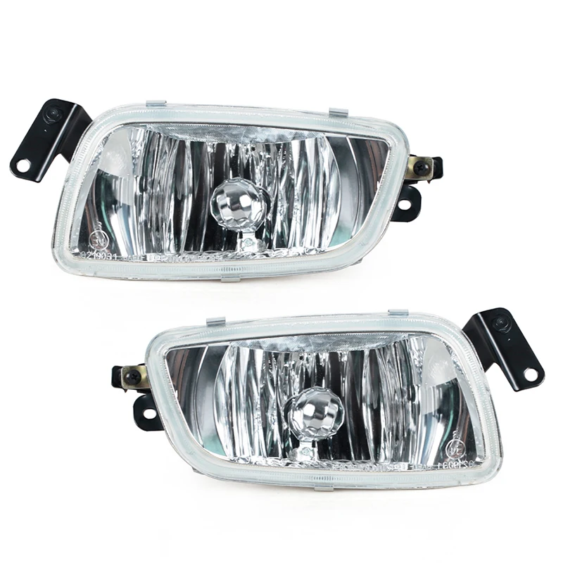 Car Front Bumper Fog Lamp Light For Mitsubishi Pajero Montero V73 V75 V77 2001 2002 2003 Foglight Foglamp