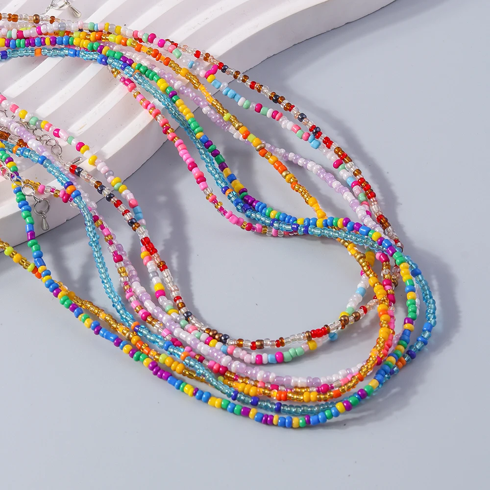 Modische, bunte, handgefertigte Perlenkette für Damen und Mädchen, Party- und Festivalschmuck, Geschenkidee – Detail 4