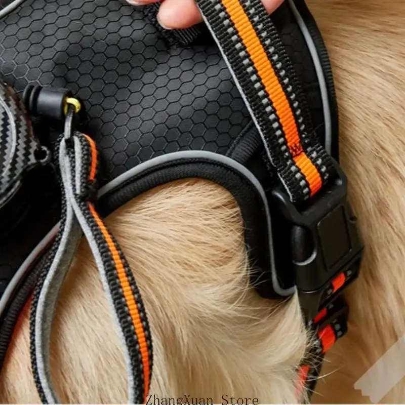 Gepolstertes Gehgeschirr mit ausbruchsicherem Brustgurt aus Seil für sichere Hundeausflüge 3XUF – Detail 10