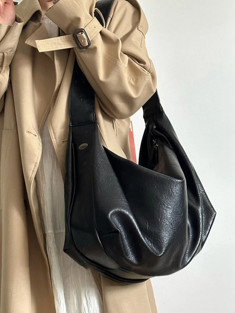 

Big Dumpling Bag Shoulder Bags Women Large Shopper Bag Solid Color Quality Soft Leather Crossbody Handbag Lady Travel Tote Bag