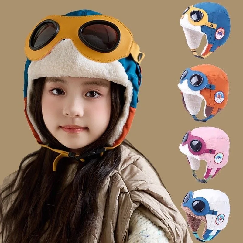 Children's pilot hat for warmth winter outdoor windproof Lei Feng autumn winter ear protection with plush skiing for children