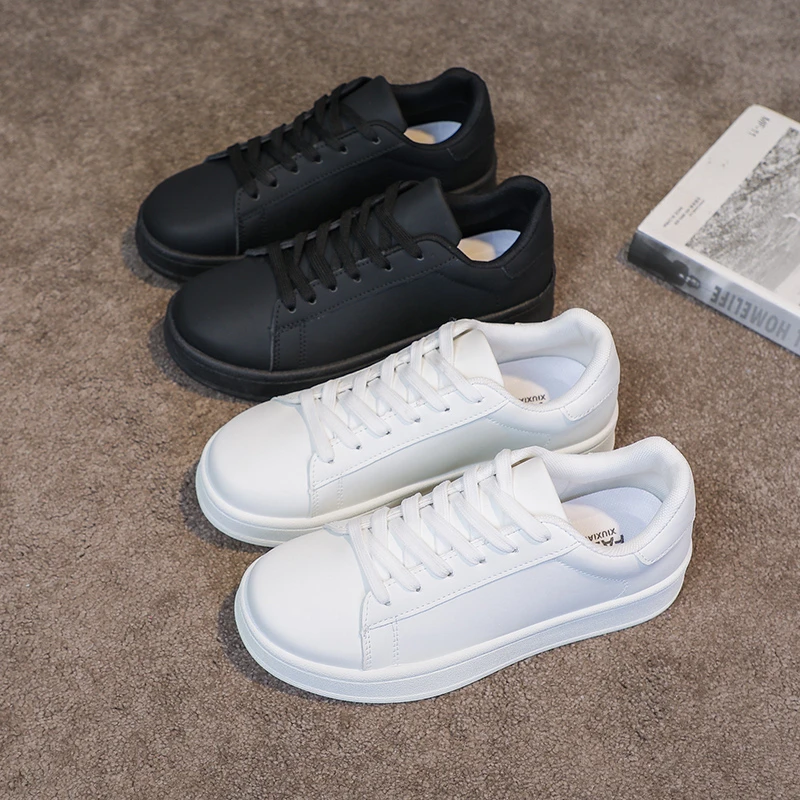 

2025 НОВАЯ модная универсальная высококачественная повседневная спортивная обувь на толстой подошве, дышащие резиновые удобные кроссовки с круглым носком