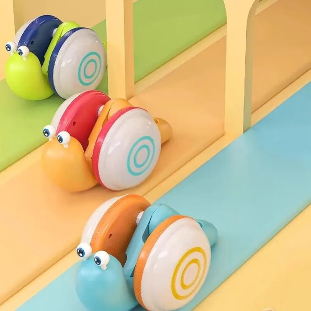 Brinquedo de andador de bebê com corda de arrasto, design brilhante de música, corda de puxar, carro de caracol, recurso interativo, estilo de desenho animado, brinquedo para animais de estimação