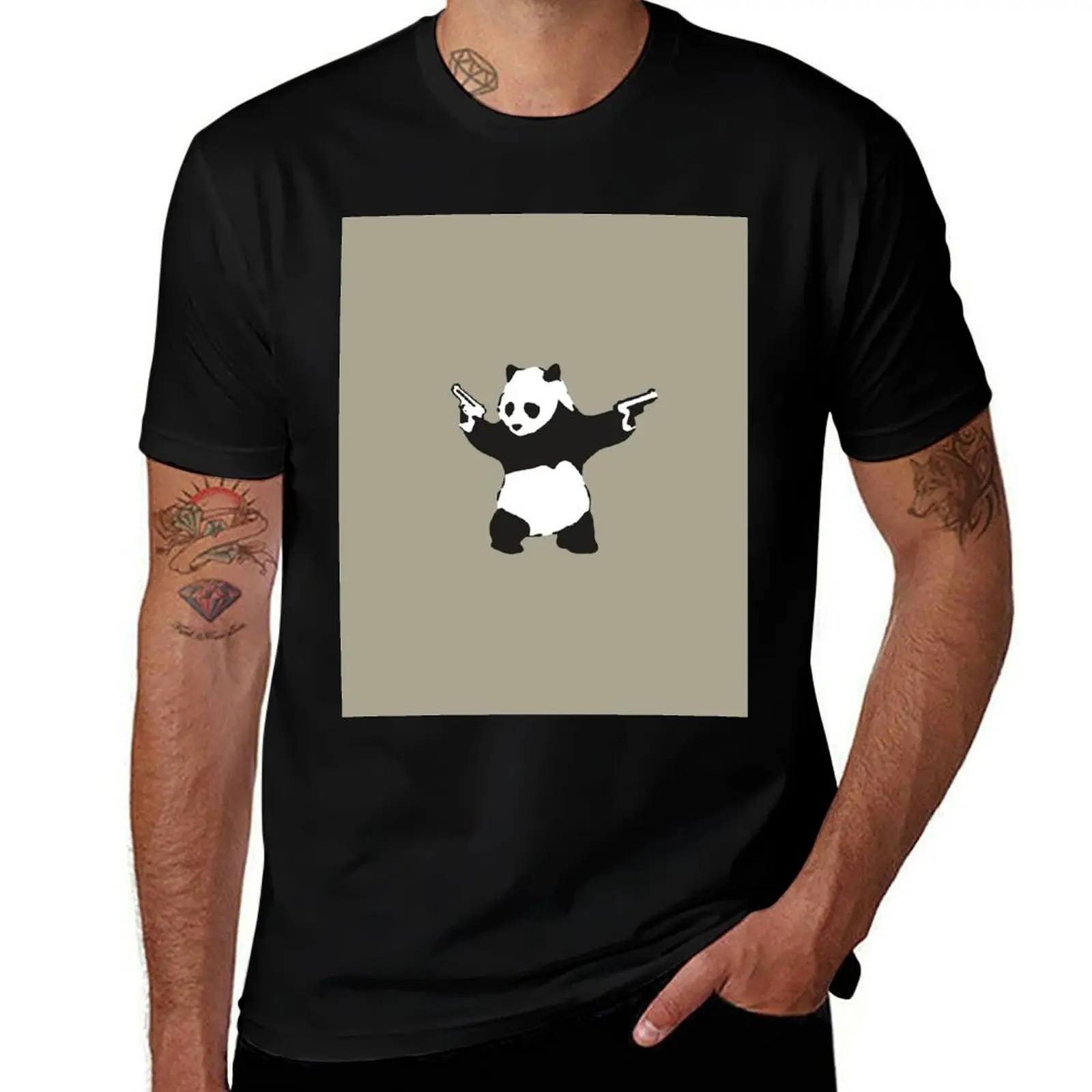 Panda holding guns 2014 - Banksy Graffiti T-Shirt Daily Wear Plain Short Sleeve Shirt T-Shirt