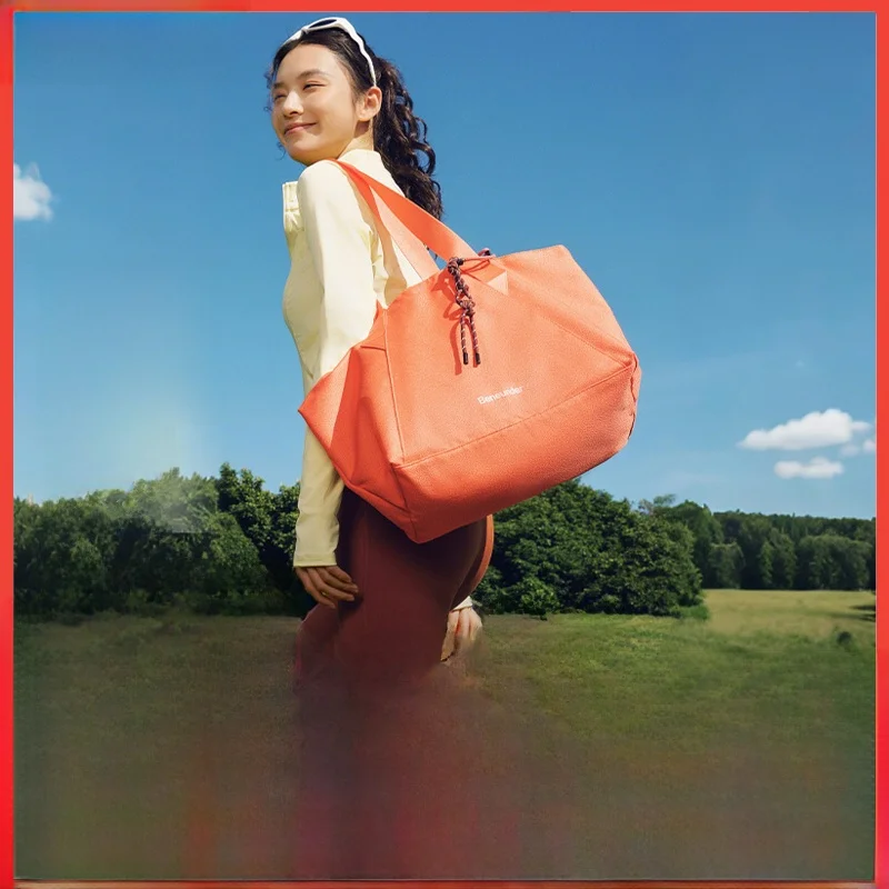 

Bamboo Leaf Ladies Travel Bag Portable Large Capacity Tote Pregnancy Shoulder Bag Fashionable Nylon Foldable Travel Bag