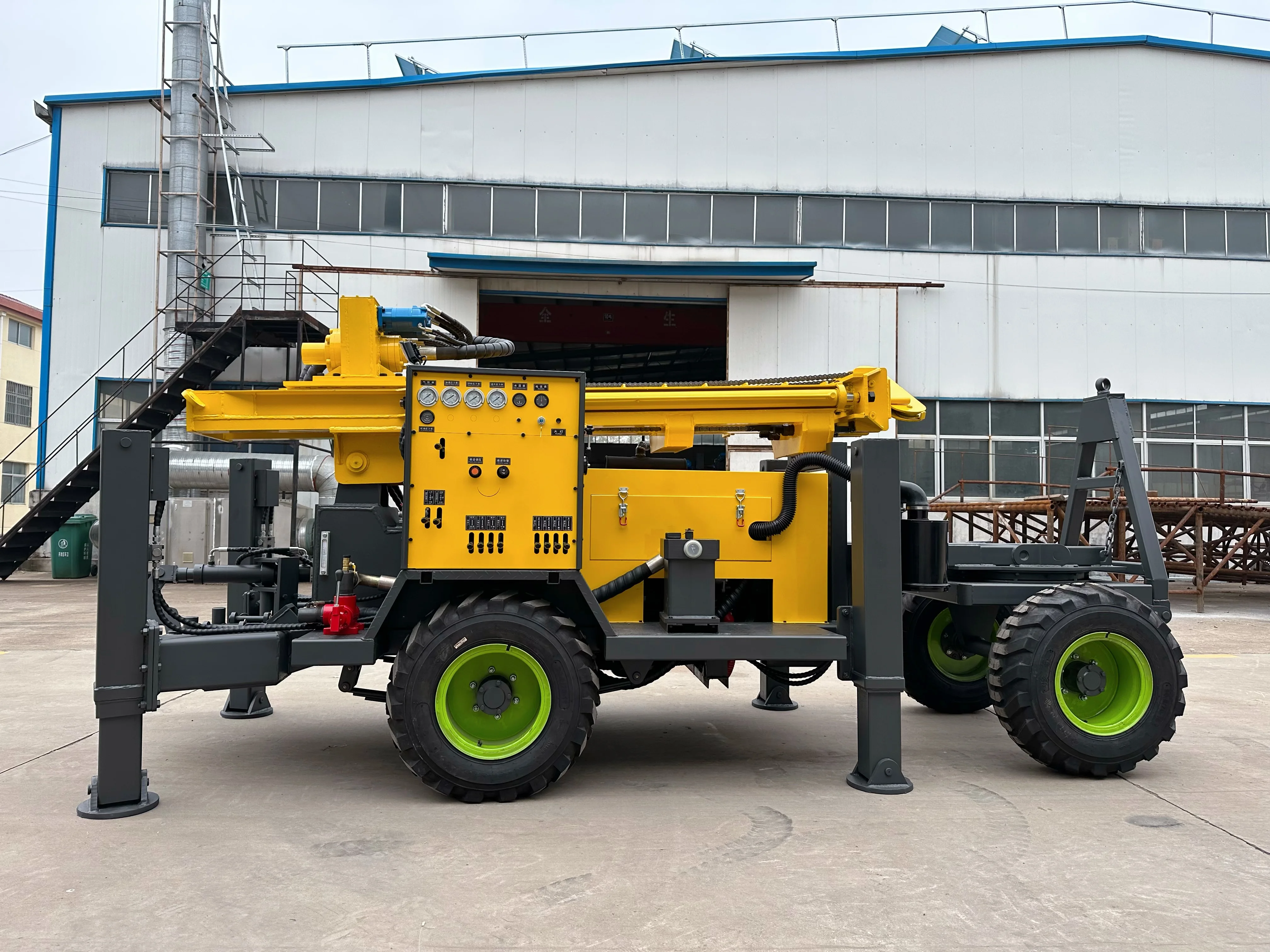 Customized Pneumatic Water Drilling Machine Depth 180m 200m Deep Water Well Drilling Rig for Well Drilling Machine