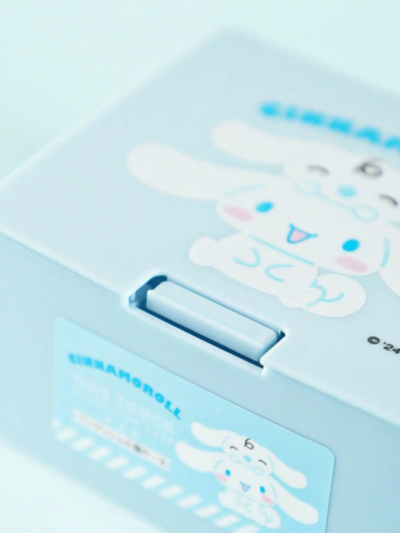 1 Stück Hellokitys Kuromi Kunststoff-Aufbewahrungsbox mit Drucköffnungsdeckel - Moderne Aufbewahrung für Zahnseide, Kosmetikpads und Kleinteile – Detail 8