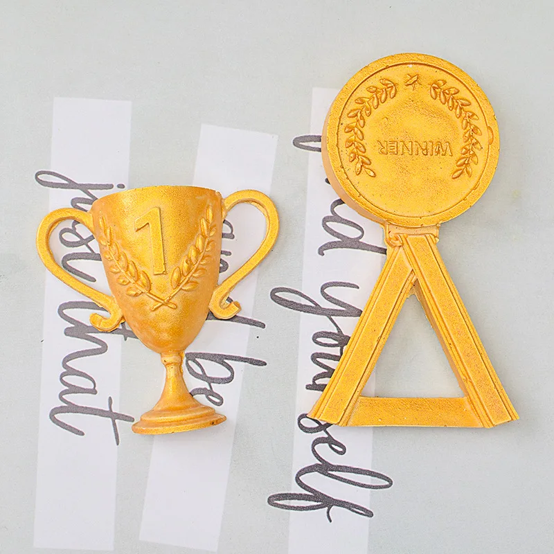 Aomily Champion Trophy Medal Shaped Silicone Birthday Chocolate Cookies Cake Mold Soap Candy Fondant Chocolate Kitchen Mould