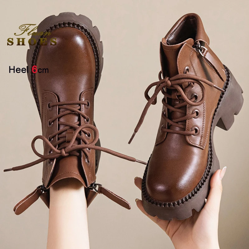 2025 شتاء جديد براون المرأة حذاء من الجلد النمط البريطاني الدانتيل يصل الأحذية جلد طبيعي السيدات أحذية بوت قصيرة الجانب سستة حذاء كاجوال