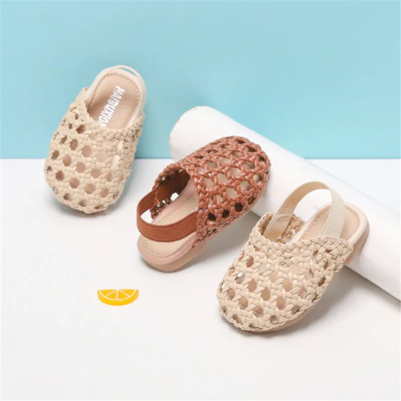 Chaussures d\'été pour bébés filles, sandales tressées ajourées à semelle souple, à la mode, pour premiers pas, nouvelle collection 2023, taille EU