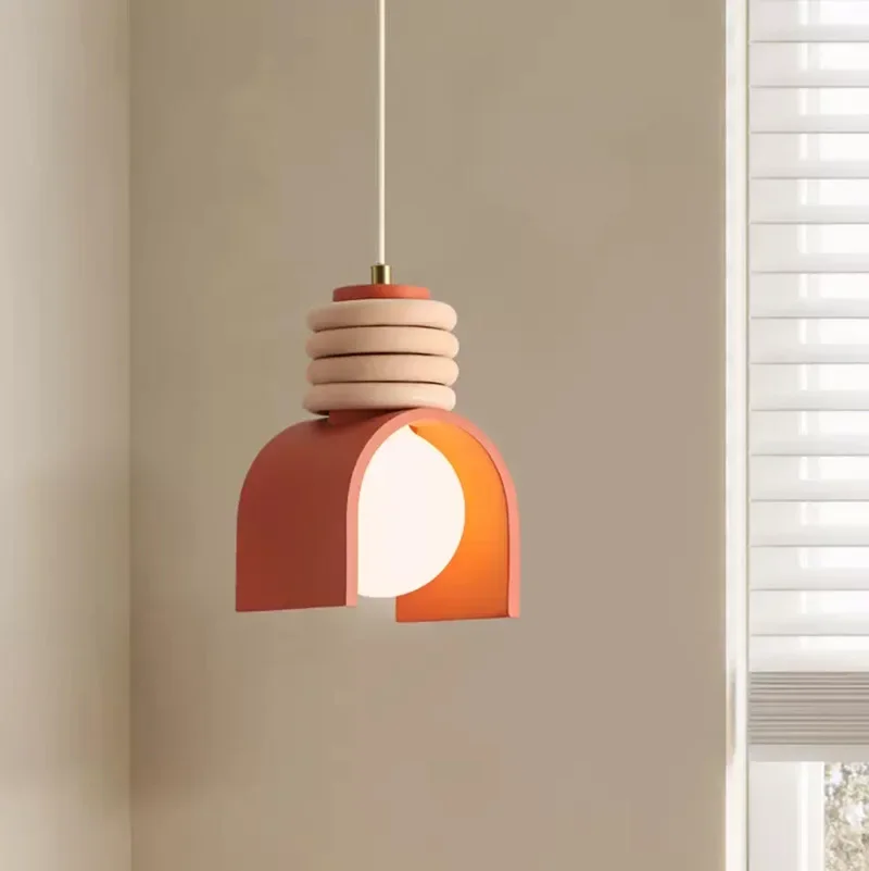 Resin Nordic Sconces desain seni suspensi lampu gantung kamar tidur samping tempat tidur ruang tamu lampu gantung restoran Bar lampu dekoratif