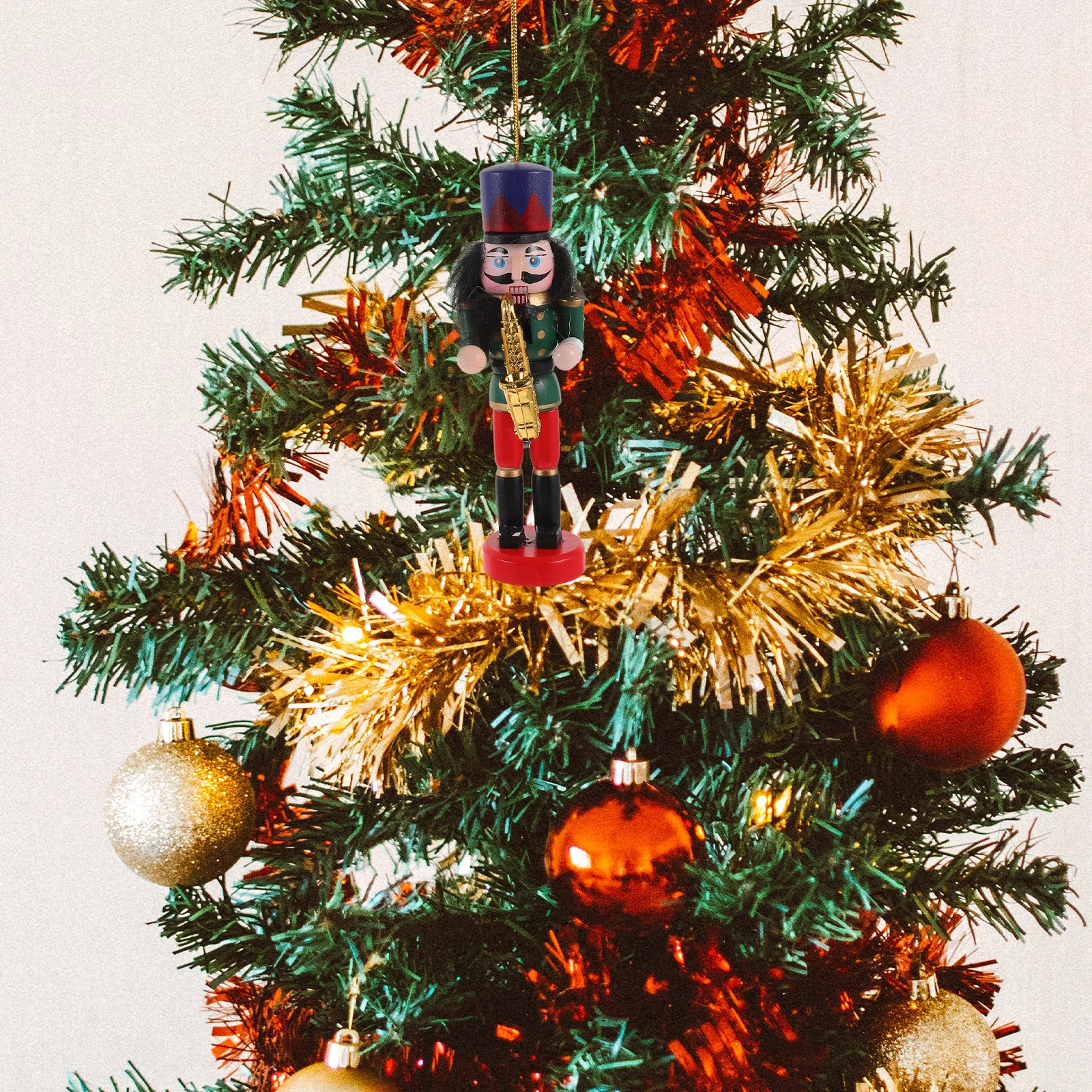 

5Pcs Wooden Nutcracker Festival Decoration Classic Christmas Nutcracker Ornaments for Table Desktop Holiday Party Decor