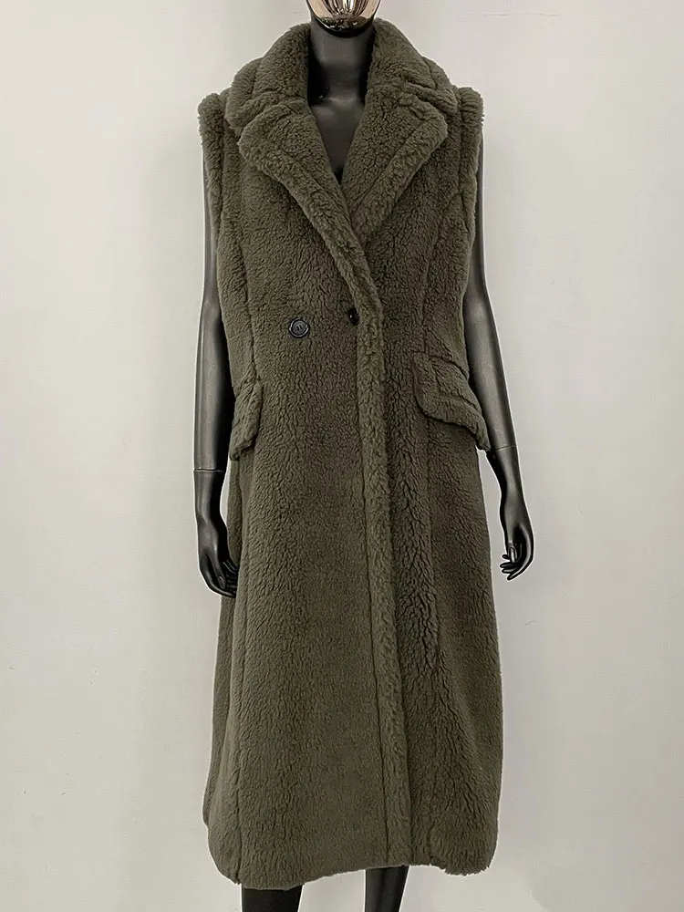 سترة نسائية جديدة لربيع وخريف 2025 من الفرو الحقيقي سترة الألبكة بدون أكمام للنساء صدرية طويلة وسميكة معطف فرو مقلد