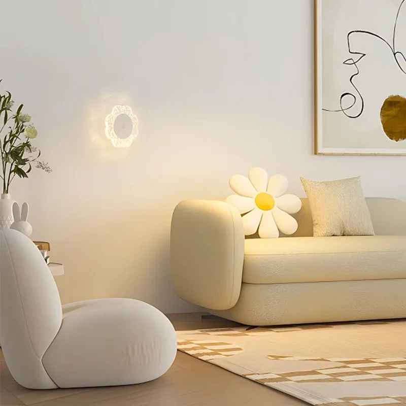 Eight-petal wall lamp, bedside lamp, human body sensor, no wiring, magnetic base, adjustable lighting