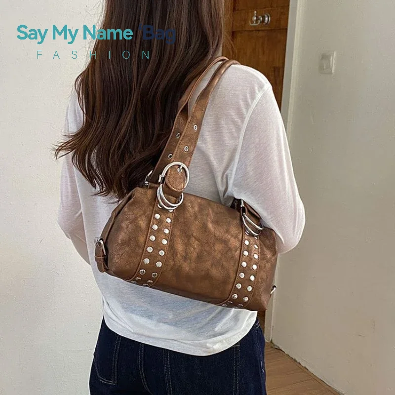 Vintage Style Pu Leather Women Shoulder Bag Large Capacity High Quality Fashion Rivet Handbag Y2k Motorcycle Bag Daily Use
