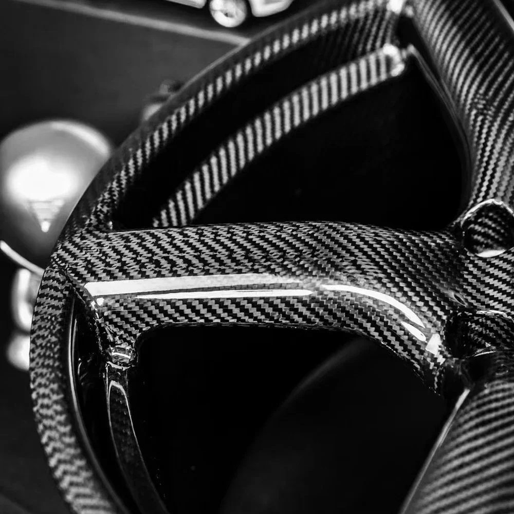 Hot sales High Quality Custom Dry Carbon Fiber Car Wheel Hubs For Tesla