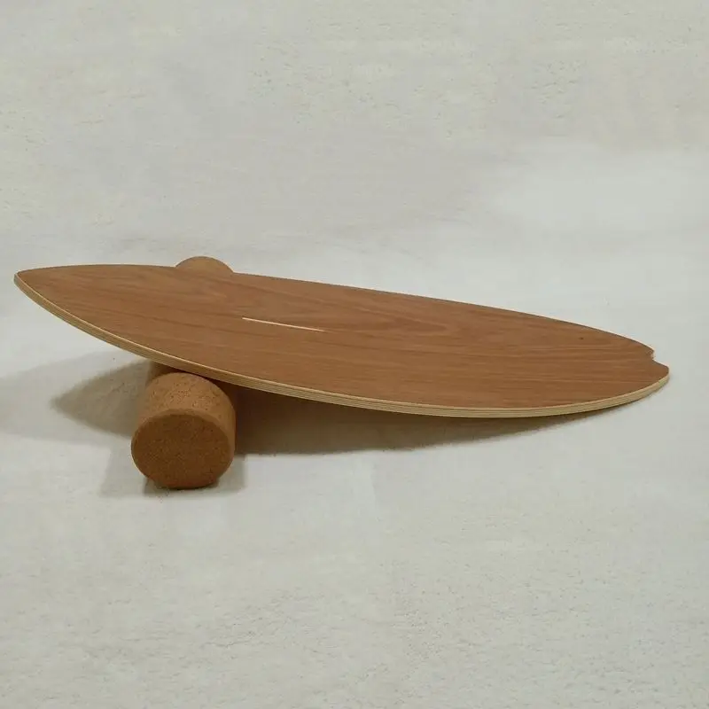 Allenatore per tavola di equilibrio in legno per esercizi fitness personalizzato con tavola per allenamento in vita con rullo in sughero Tavola per equilibrio centrale yoga