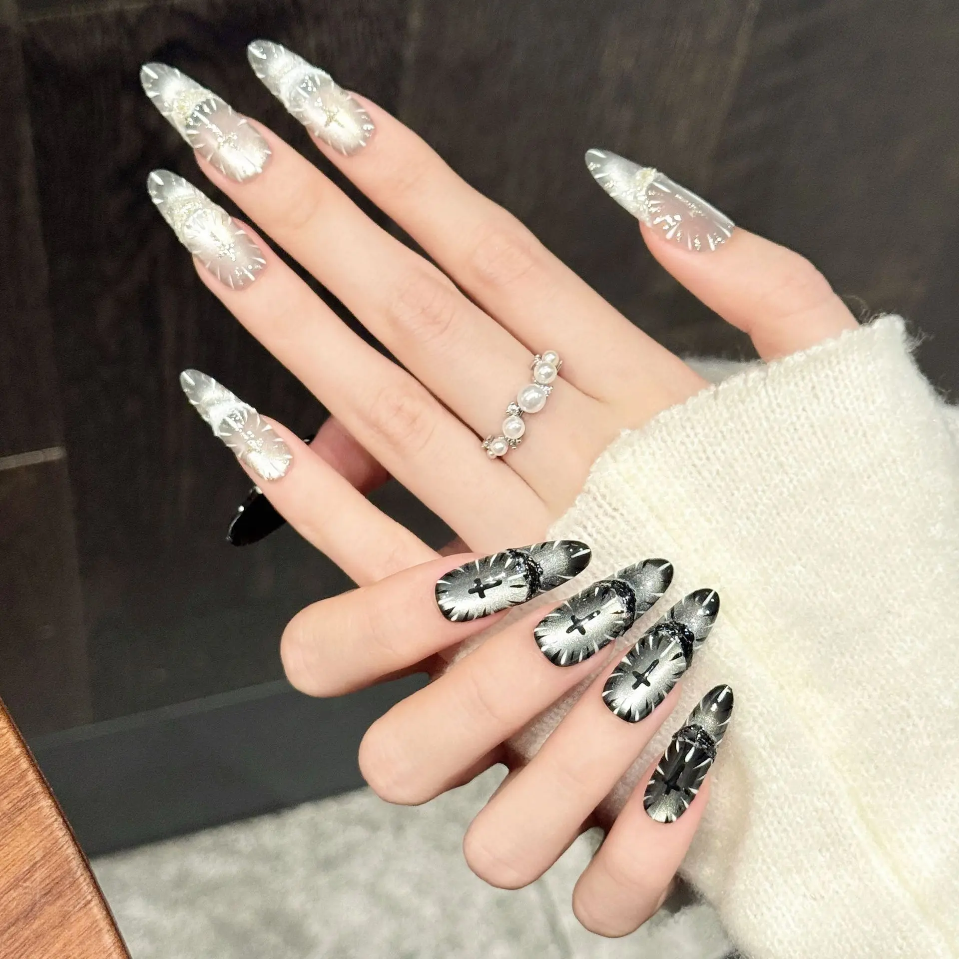 10Pcs Handmade Long Oval Silver Black Gradient Press On Nails Glamorous False Nails for Women With 4-PIECE Tool Adhesive Nail