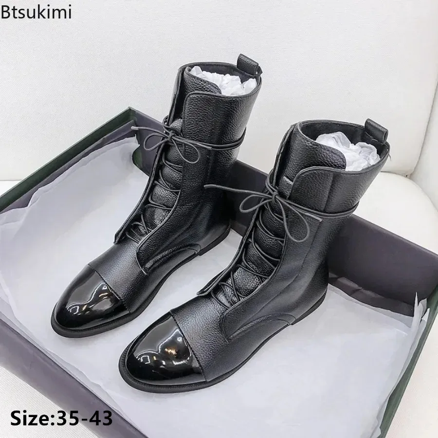 New2024 sepatu BOOT kasual ส้นเตี้ยของผู้หญิงหนัง PU แบบผูกเชือกรองเท้าครึ่งน่องรองเท้าหัวแหลมรองเท้าบูทสตรีมอเตอร์ไซค์สุดหล่อ