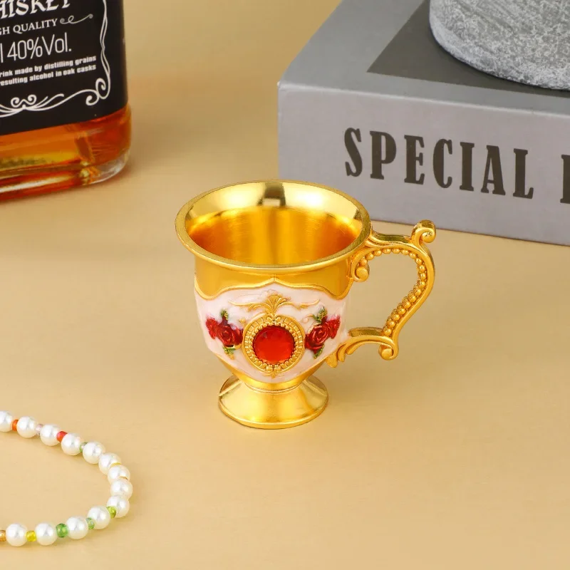 DSA Metal Baijiu Cup European Creative Belt One or two cups high-end household one-bite cup light luxury wedding toast cup