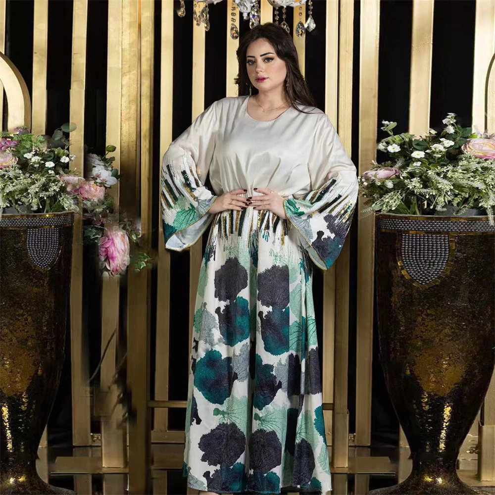 

Muslim Women Diamonds Embroidery Maxi Dress Eid Ramadan Islamic Djellbab Marocain Kaftan Dubai Turkey Abaya Robe Caftan