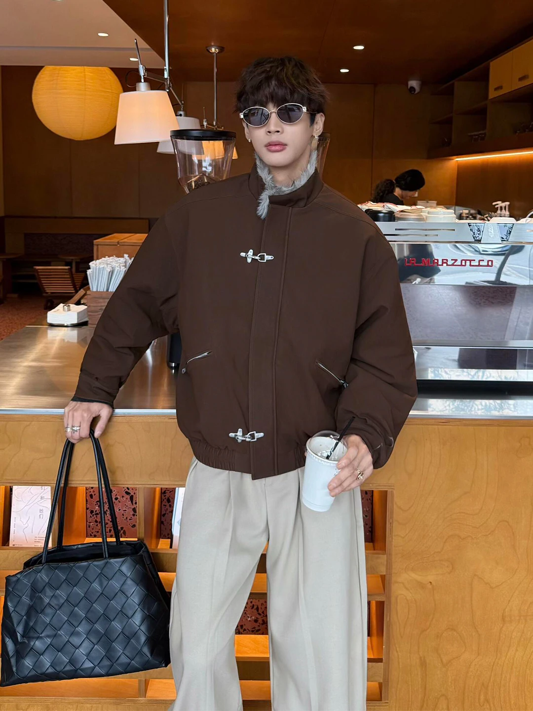 Brown Fur Collar Cotton Jaet Men's Winter Coat with ket Zipper Design CleanFit Stand Sve Long Sve Thiened Cot...