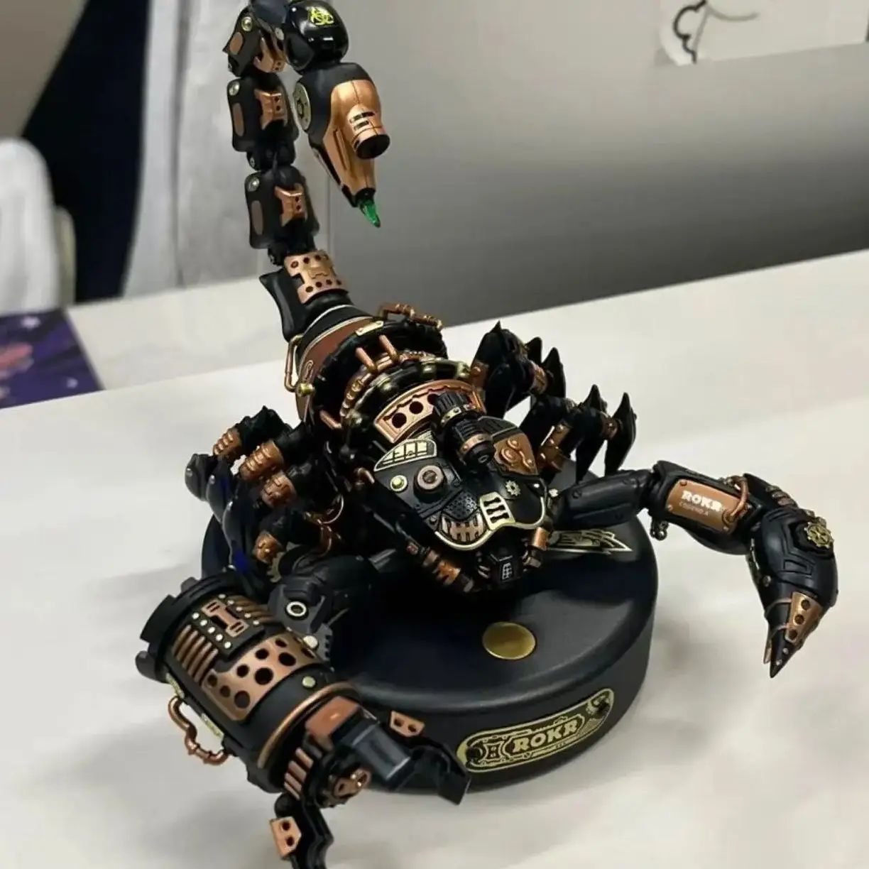 3D Metal Puzzle Mechanical Armor Battlefield Scorpion Model - Handmade DIY Assembly, Steampunk Style Desktop Decorative Ornament