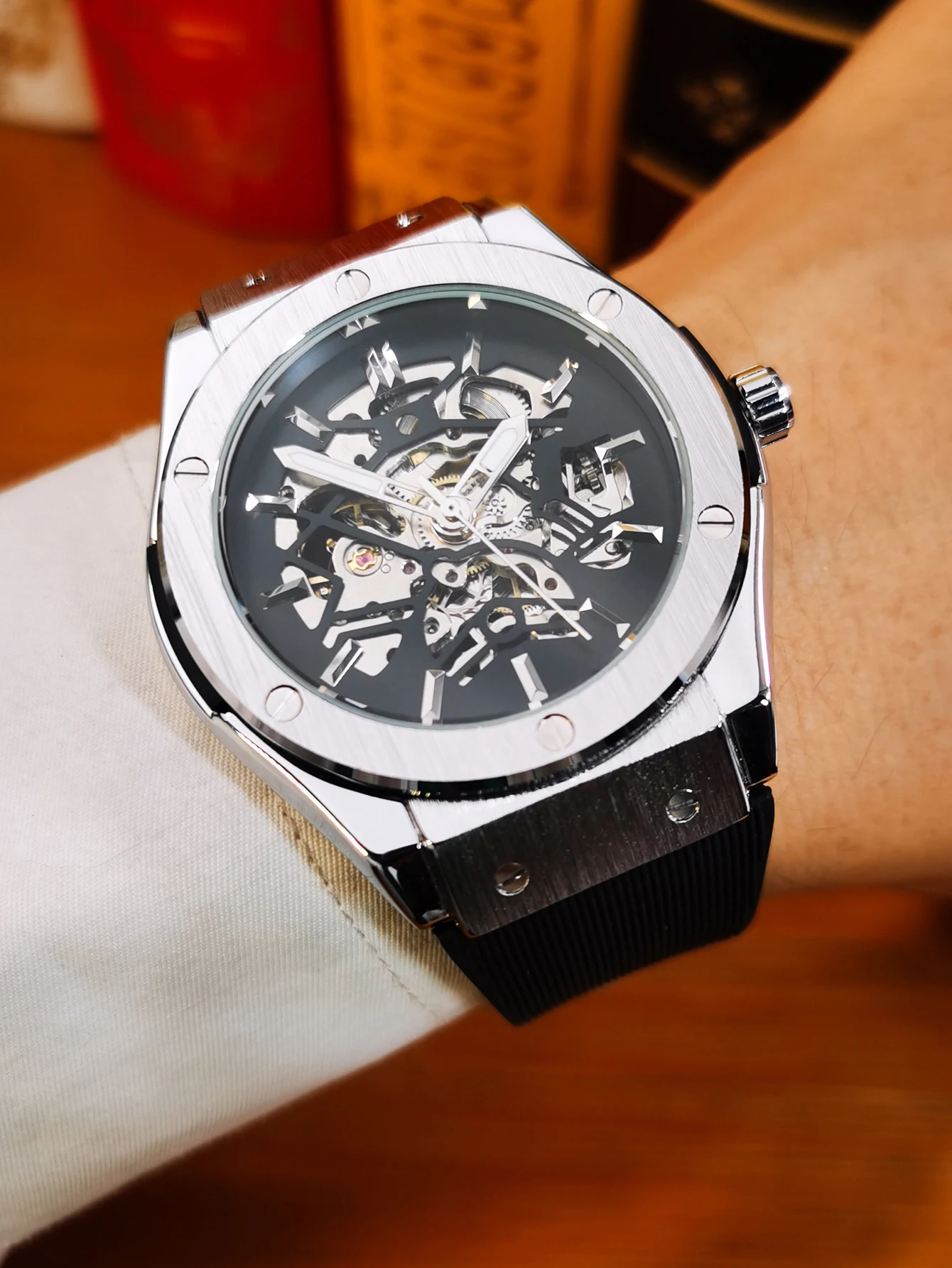 WINNER Sports Automatic Mechanical Watch for Men Fashion Rubber Strap Military Silver Skeleton Watches Luminous Hands Male Clock