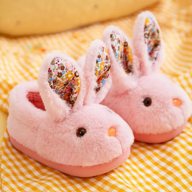 

Baby Girls Cotton Slippers 2024 New Winter Children's Cute Rabbit Plush Slippers Boys Home Indoor Shoes Furry Kids Slippers